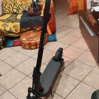 monopattino elettrico Xiaomi scooter 5