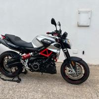 Aprilia shiver 900