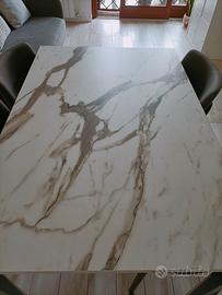 Tavolo Max home e 4 sedie Connubia