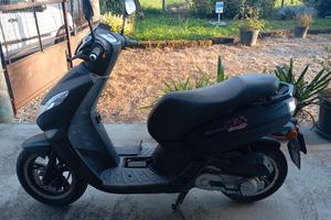 Peugeot Kisbee 50 - 2011