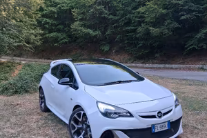 OPEL ASTRA J GTC OPC  2.0 TURBO 280CV