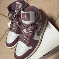Nike jordan 1