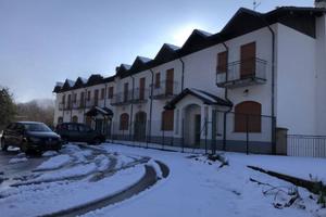 Immobile in asta di 1194 m² con più di 5 locali a 