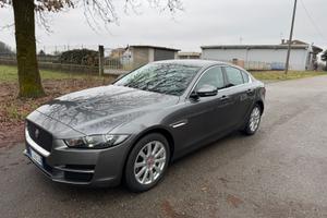 Jaguar xe 2.0 diesel