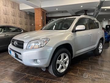 Toyota RAV 4 RAV4 2.2 D-4D 136 CV DPF Sol
