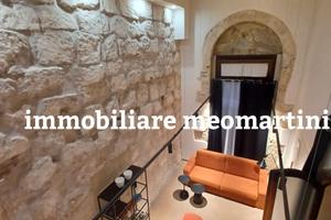 Appartamento su due piani in Via Malta