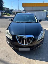 Lancia delta 2010 benzina