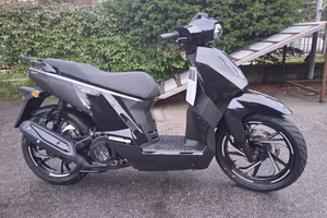 SCOOTER PEUGEOT TWEET 125cc BLACK