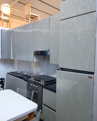 Cucina Scavolini grigia