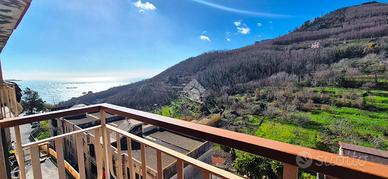 5 LOCALI A VIETRI SUL MARE