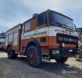 Autopompa antincendio om 160