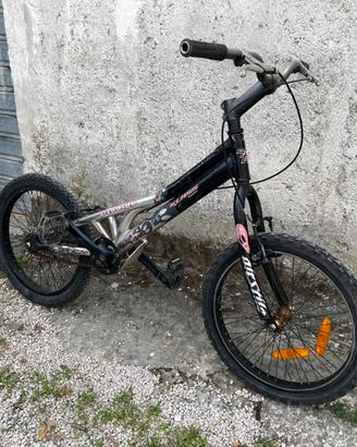 Bmx trial