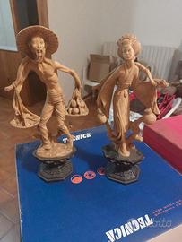 Coppia statuette pasta di resina anni 60