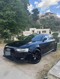 Audi A4 B8.5 quattro