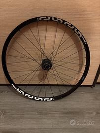 Cerchio anteriore ethirteen 27,5