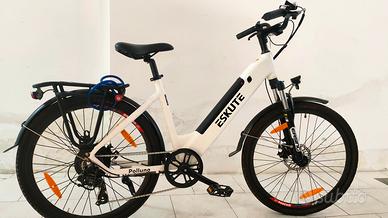 bici elettrica  eskute polluno plus  (2 batterie)