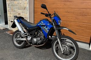 YAMAHA XT660R