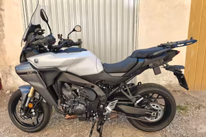 Yamaha Tracer 9 GT Y-AMT 2026 - PARI al NUOVO
