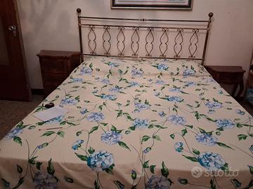  letto matrimoniale in ottone anni 70 (prenotato)