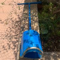 Fresa/trivella manuale per terreno