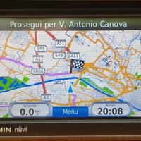 Navigatore auto GARMIN