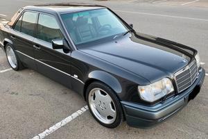 Mercedes E500 W124