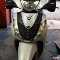 Honda 125 - 2010 sh