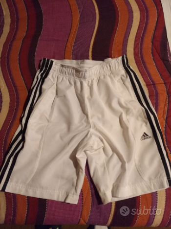 Pantaloncini adidas clearance azzurri