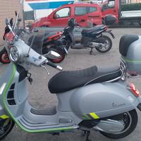 Vespa Vespa 300 GTS super tech