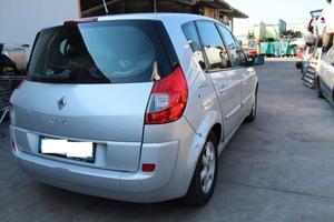 -MOTORE tipo k4M 87,cc 1598 ,77 kwRENAULT SCENIC 1