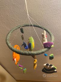 giostra culla bambino fatta a mano