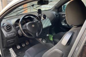 ALFA ROMEO MiTO Quadrifoglio Verde