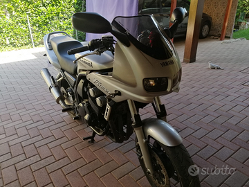 Yamaha fz 600 fazer