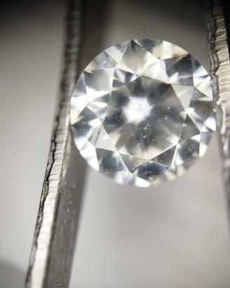1  Diamante (Naturale) - 0.32 ct - Rotondo -