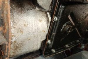 CAMBIO + DIFFERENZIALI LADA NIVA anno 2012