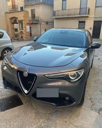 Alfa Romeo STELVIO 2.2 CV 210 Q4 Executive