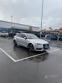 Audi A3 Sportback 1.6 TDI 105 CV Ambition, 6 marce