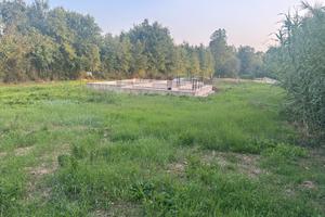 Tecchiena a1km dalle pigne terremo con fondazioni