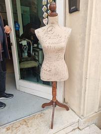 Manichino Francese da donna Parigi 1950