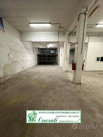 Immobile di 340 m² con 1 locale a Roma