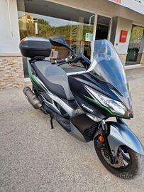 scooter kawasaki j300
