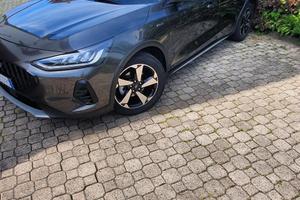 Ford focus active