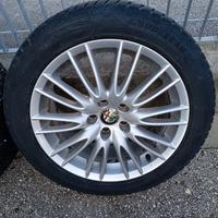 Cerchi e gomme invernali 17" originali Alfa Romeo