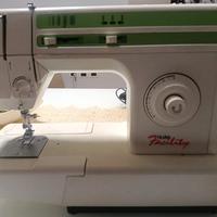 macchina per cucire 
