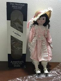 Bambola di Porcellana-The Heritage Mint Ltd Collec
