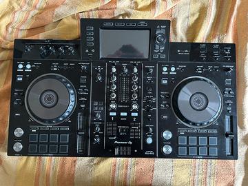 Pioneer XDJ-RX2