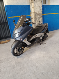 Yamaha t max 500
