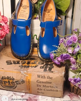 Dr. MARTENS MARY JANE  UK 7 