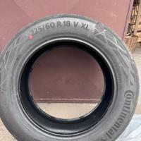 Quattro pneumatici Continental