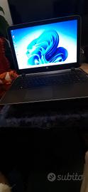 Pc Hp win 11 ssd256 batteria.da cambiare